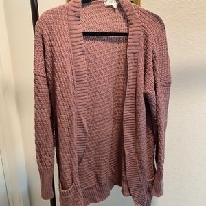Pink cardigan with pockets